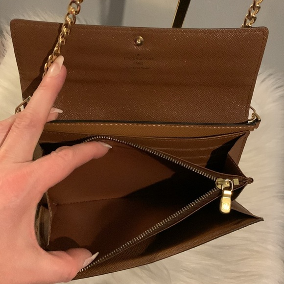 ❌SOLD❌2008 authentic Louis Vuitton Sarah wallet with free conversion kit - Picture 11 of 17